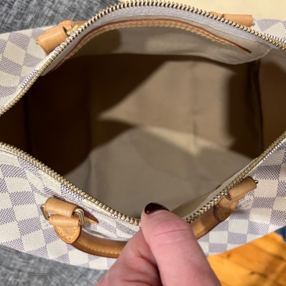 Louis Vuitton Damier Azur Speedy 30 w/ Dust Bag - Picture 9 of 11